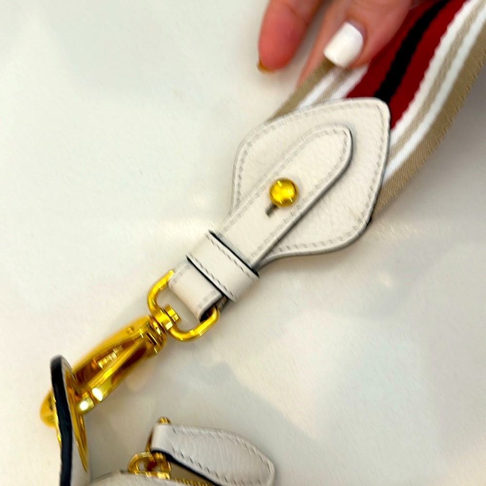 PRADA BAG - Picture 2 of 5